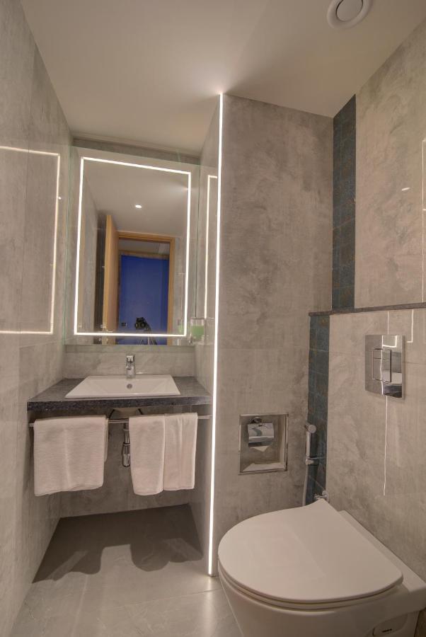 7 Apple Hotel Nashik Exterior photo